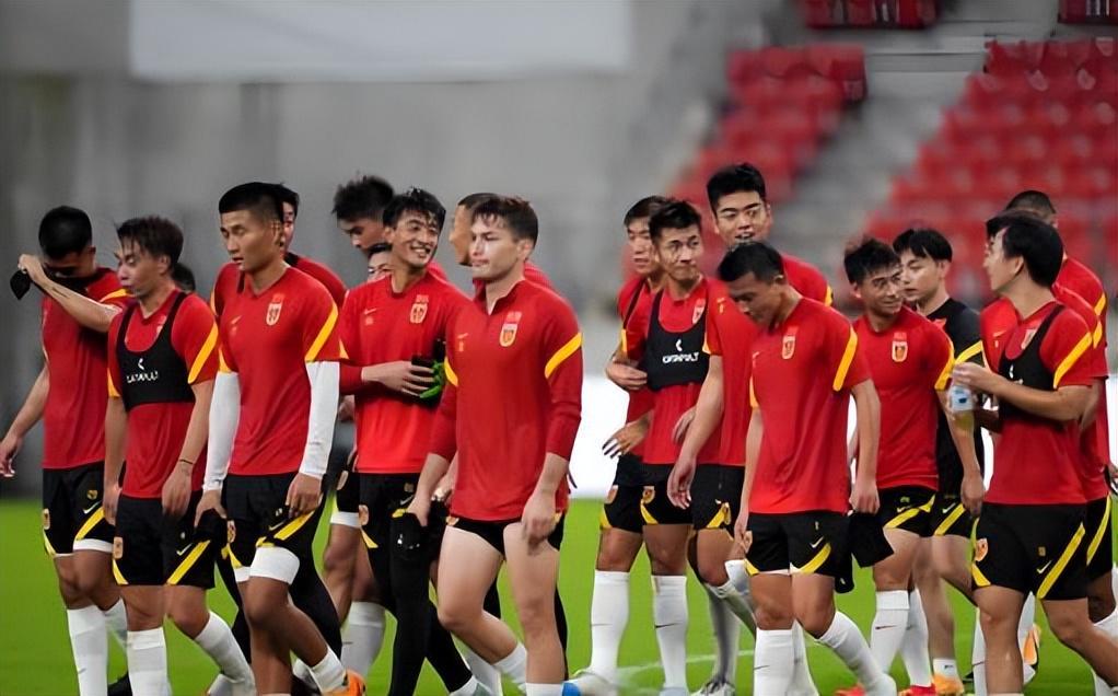 国足原本要跟西班牙踢热身赛,如今被对手放鸽子拒绝,引发热议