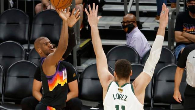 1625631811984083303.jpg 2021-NBA-Finals---Game-One-7cd2f8aeda461bc1364aa248f172cd4f.jpg